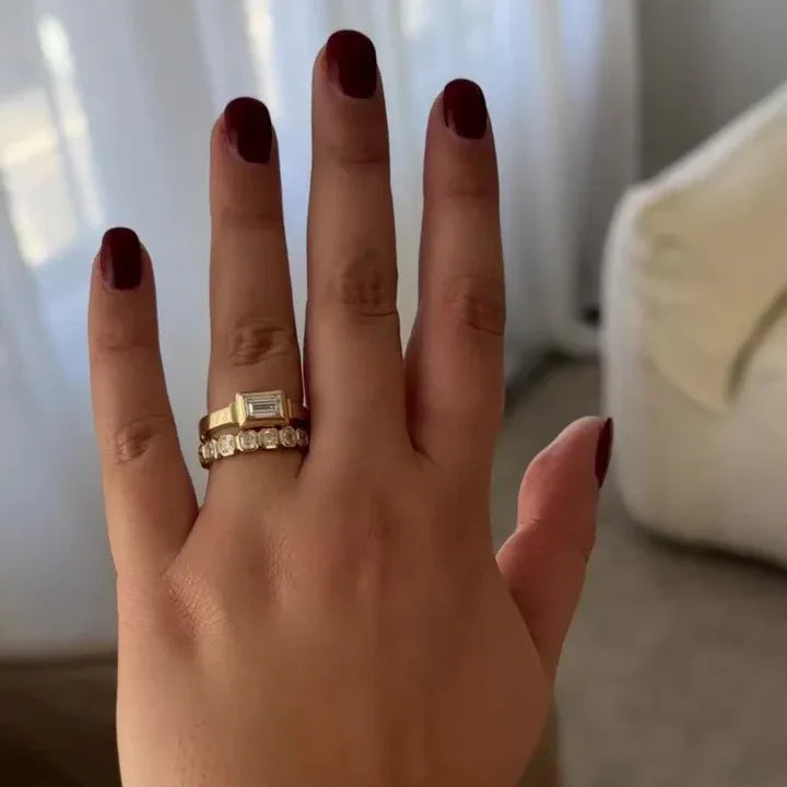 Julep - 1.02 Baguette Lab Diamond Flush Set Renaissance Inspired Solitaire - Seven Swans Fine Jewellery